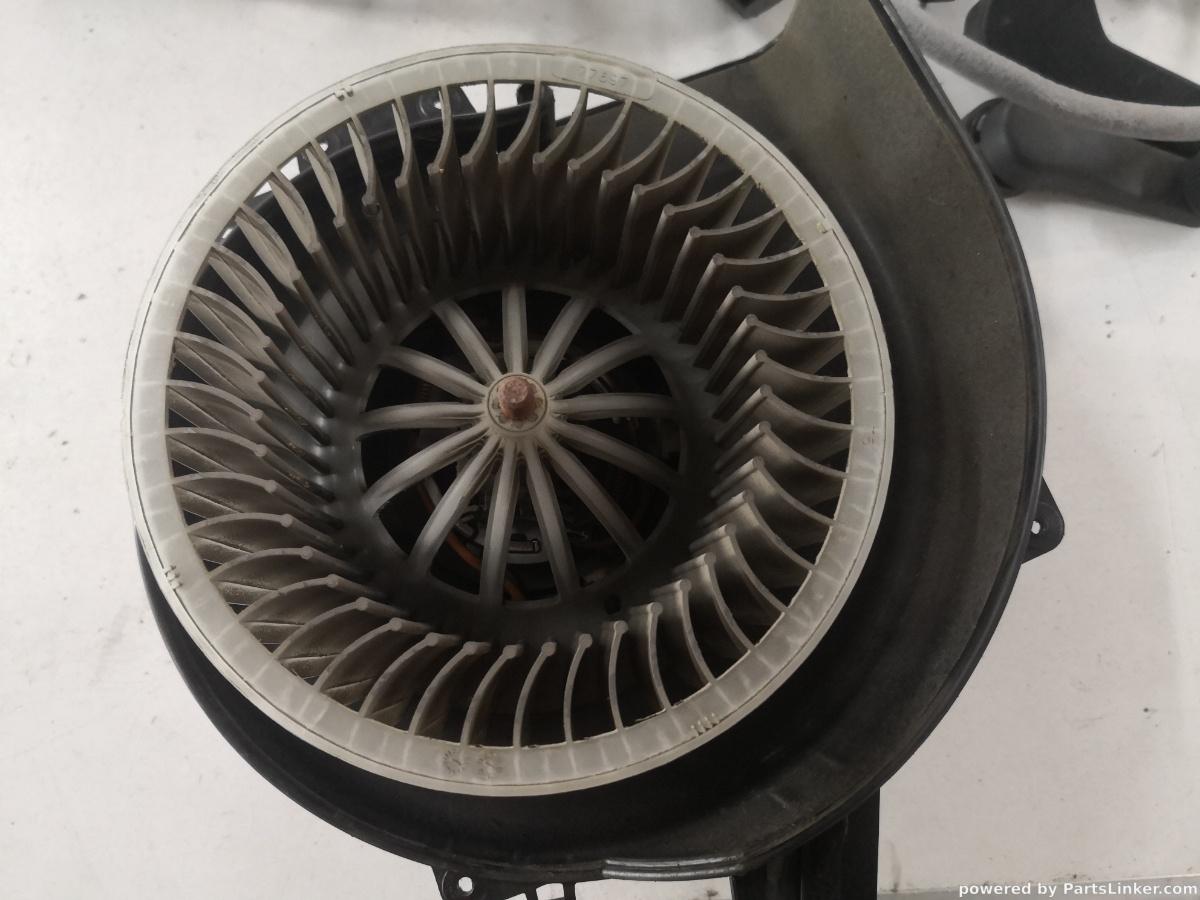 Aeroterma SKODA FABIA 2 1.6 TDI CAY (542) [ 2006 - 2014 ] OEM 6r1819015 – foto 2