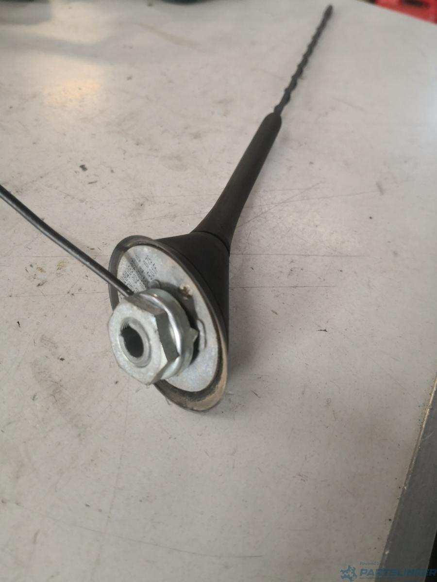 Antena radio SKODA FABIA 2 (542) [ 2006 - 2014 ] OEM 6r0035501f
