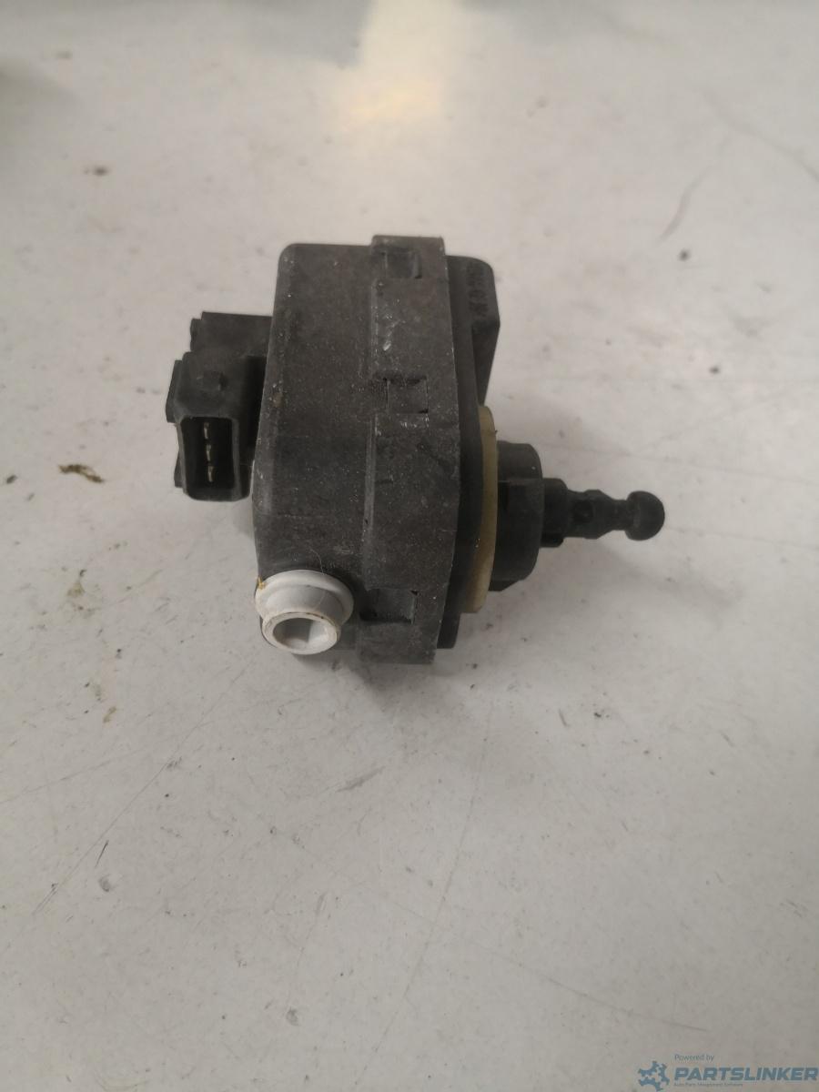 Motoras reglaj far TOYOTA YARIS (_P9_) [ 2005 - > ] OEM 89036766