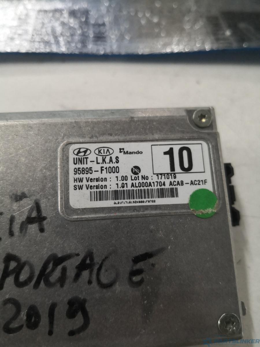 Camera fata line assist Kia Sportage an 2019 cod 95895-F1000 KIA SPORTAGE (QL, QLE) [ 2015 - > ] OEM 95895f1000 – foto 3