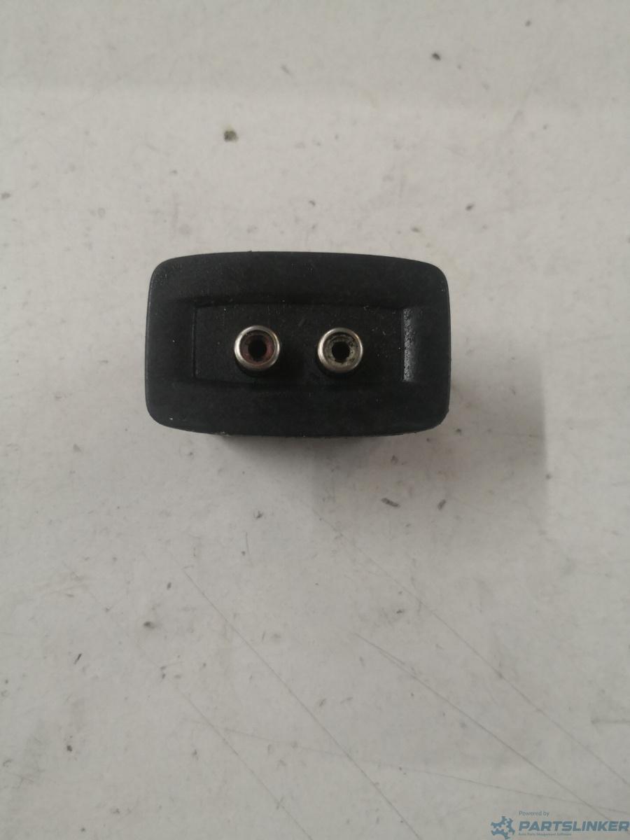 Conector Auxiliar USB RENAULT SCENIC III (JZ0/1_) [ 2008 - > ] OEM 280230005r