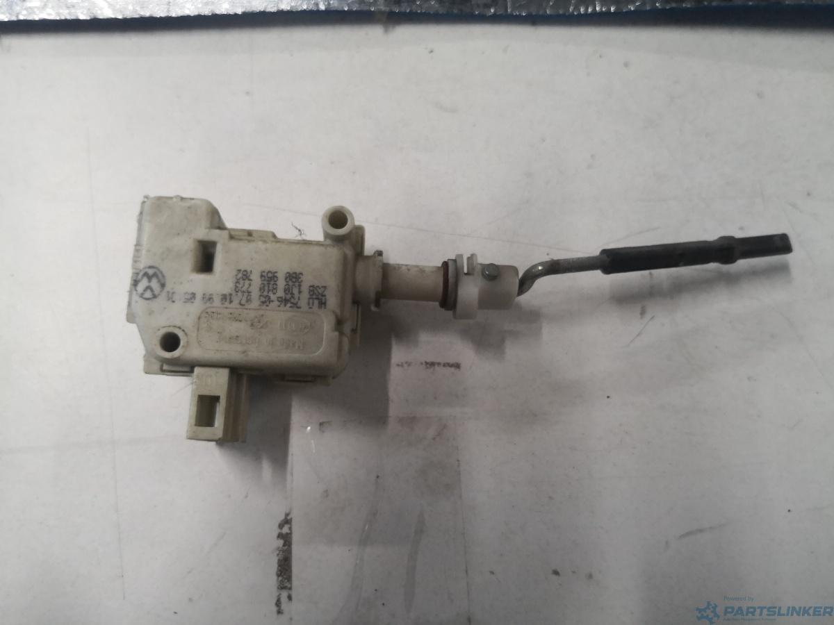 Motoras rezervor VOLKSWAGEN GOLF IV (1J1) [ 1997 - 2007 ] OEM 1j0810773