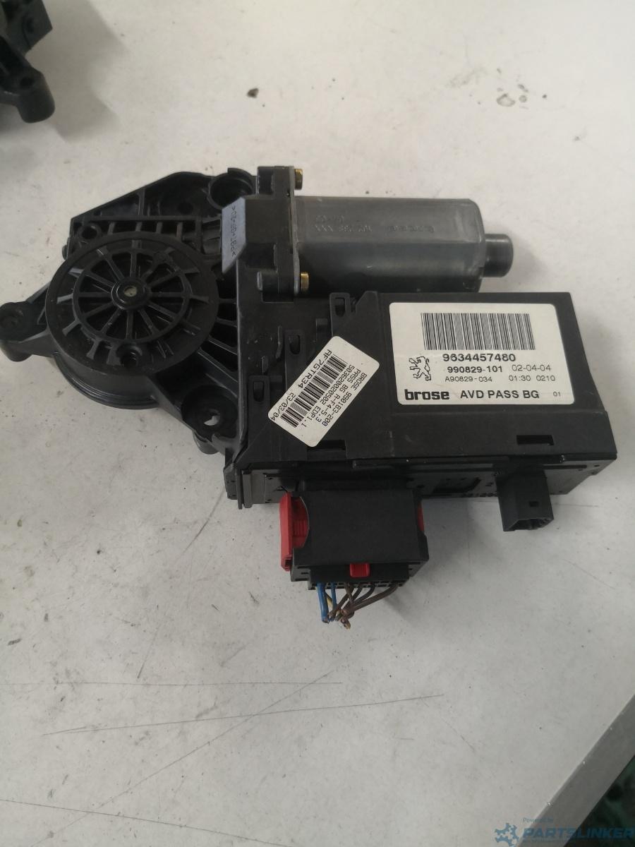 Motoras macara geam dreapta fata PEUGEOT 307 SW (3H) [ 2002 - 2009 ] OEM 9634457480