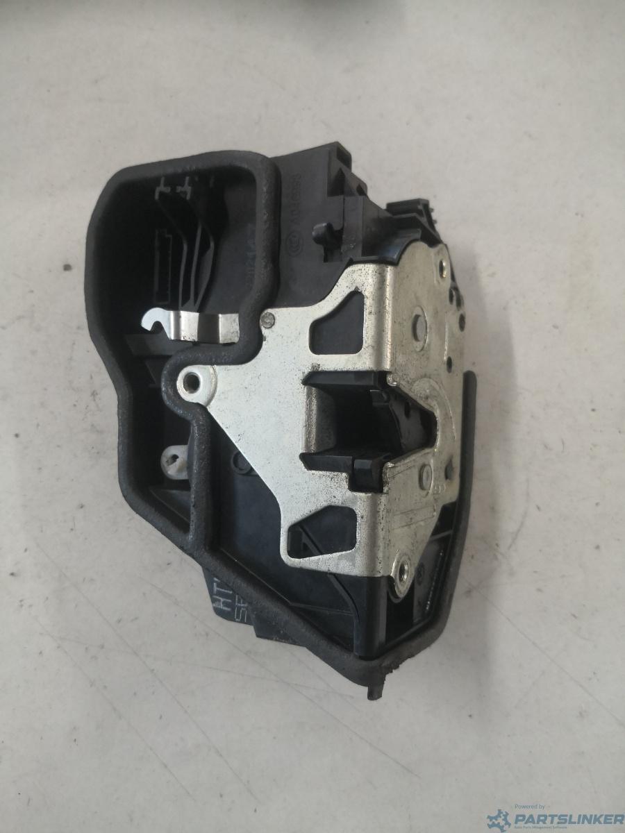 Broasca usa stanga spate BMW X5 II E70 2006 - 2013 7202147