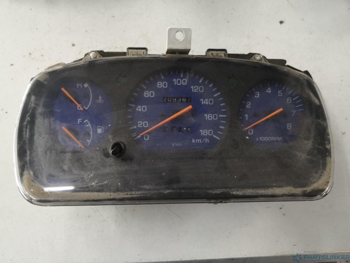 Ceasuri bord DAIHATSU TERIOS (J1_) [ 1997 - 2006 ] OEM 8320087404