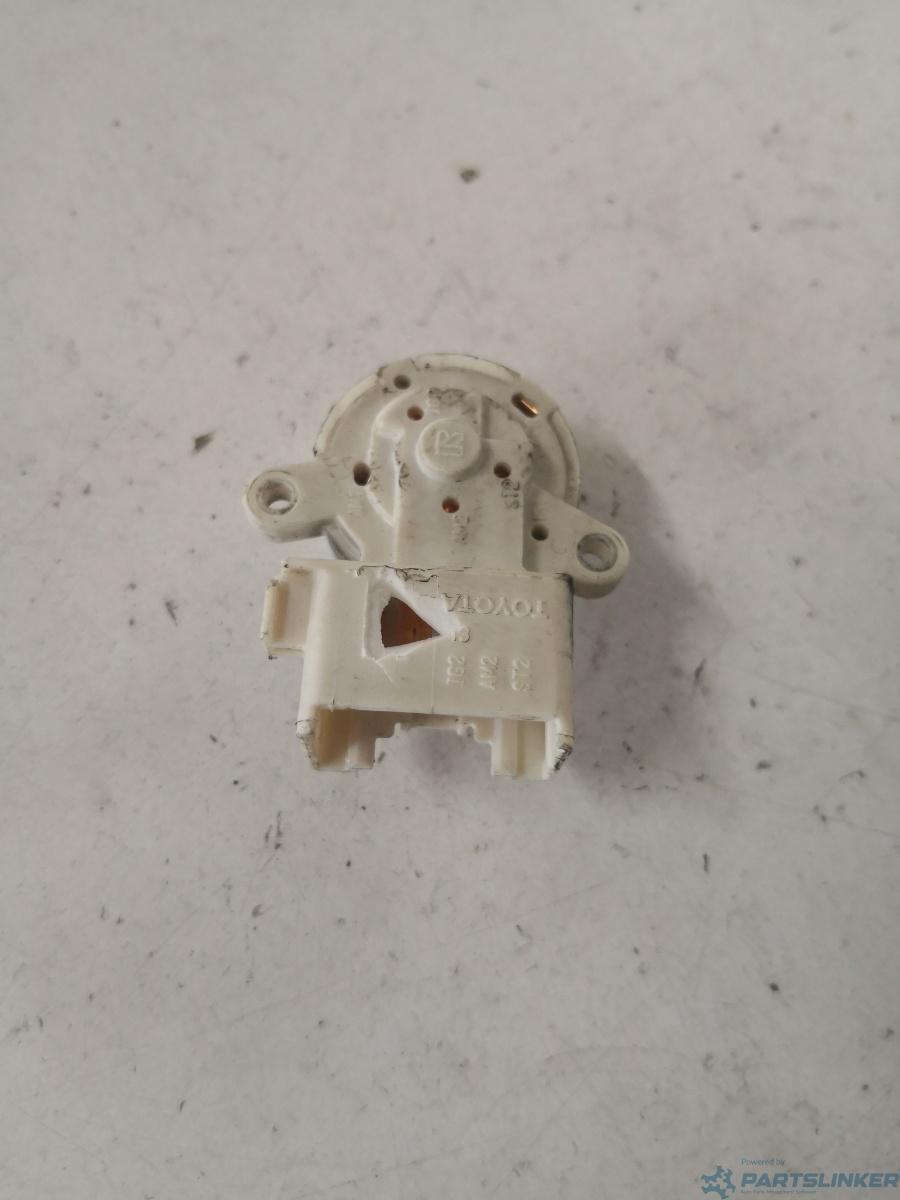 Contact parte electrica  TOYOTA LAND CRUISER J120 2004>