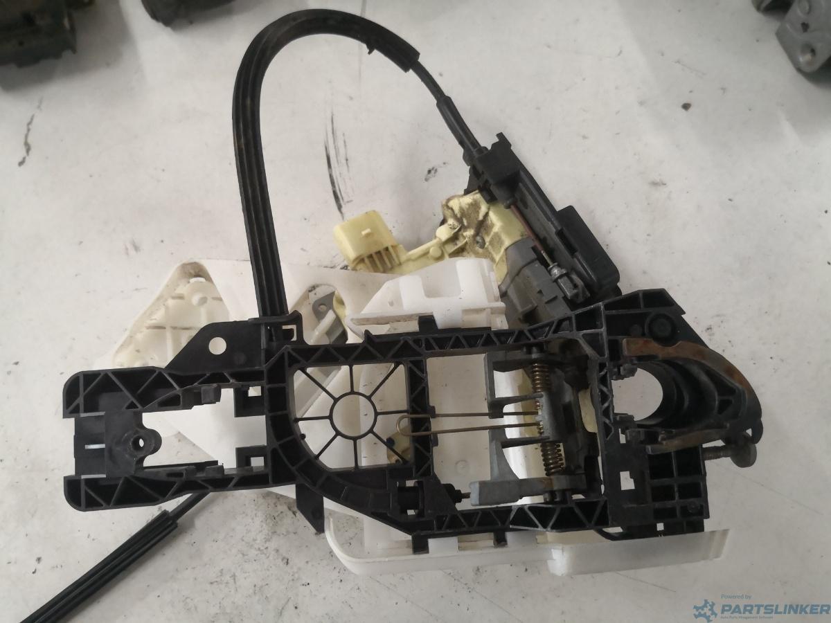 Broasca usa dreapta spate VOLKSWAGEN PASSAT (3C2) [ 2005 - 2010 ] OEM 3c4839016a