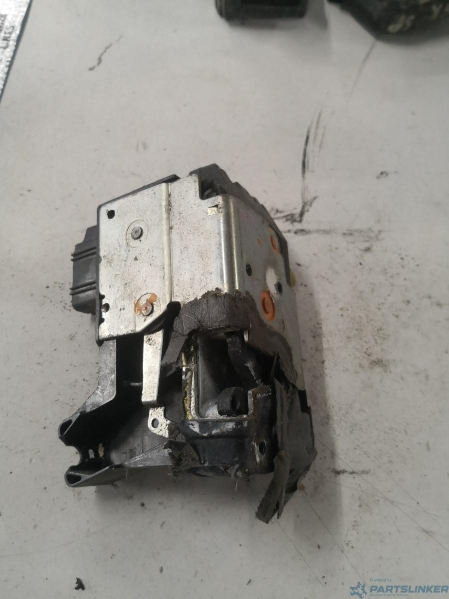 Broasca usa dreapta fata FORD FIESTA V (JH_, JD_) [ 2001 - 2010 ]