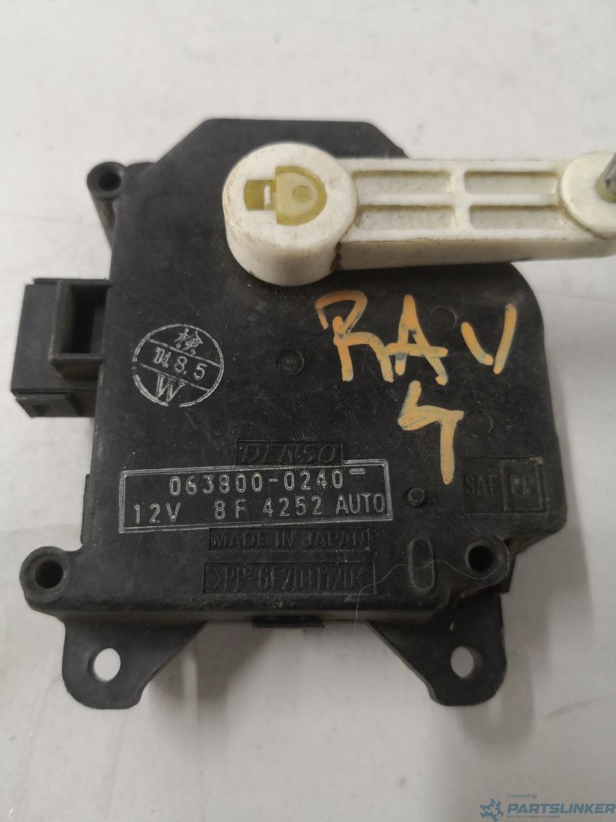 Motoras clapeta aeroterma TOYOTA RAV 4 II (_A2_) [ 2000 - 2005 ] OEM 0638000240