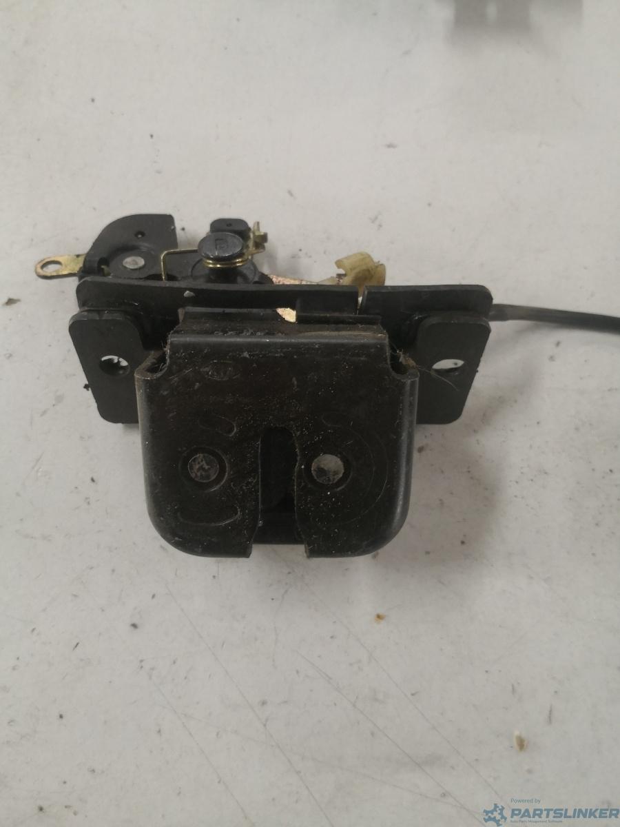 Broasca haion KIA SORENTO I (JC) [ 2002 - > ] OEM 812303e000 – foto 2