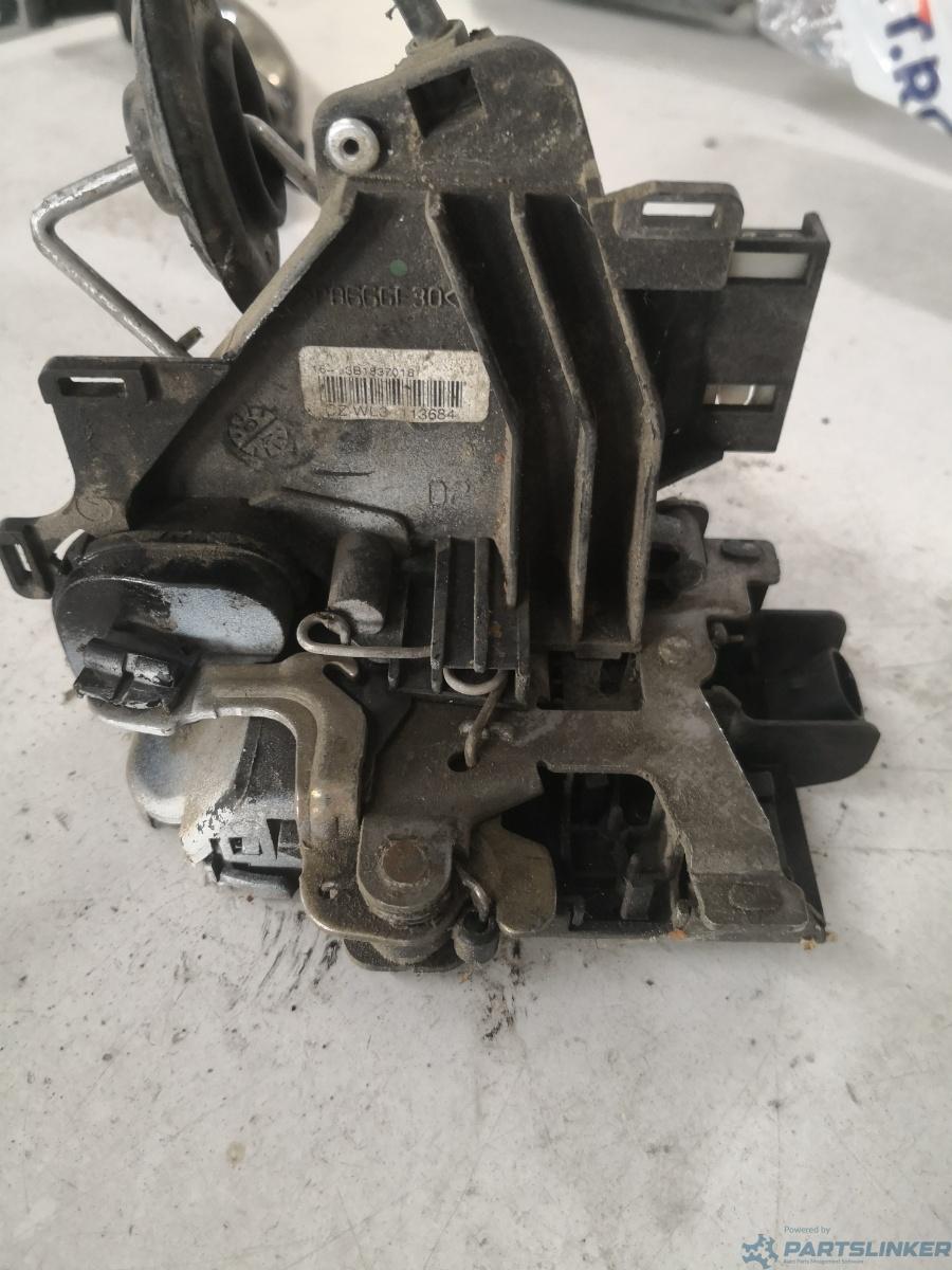 Broasca usa dreapta fata VOLKSWAGEN CADDY 2 (9K9B) [ 1995 - 2004 ] OEM 3b1837016 – foto 2
