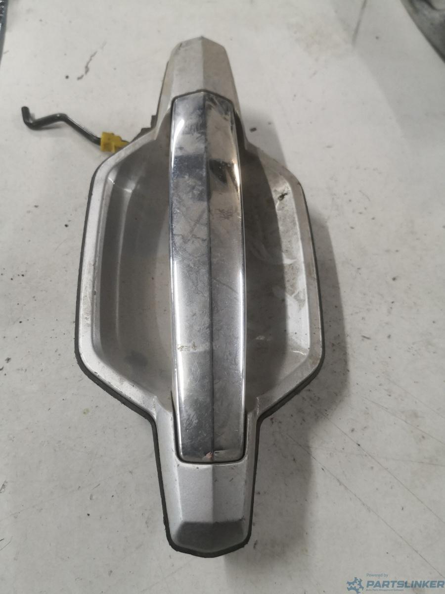 Maner usa dreapta spate HYUNDAI TERRACAN (HP) [ 2001 - 2008 ] OEM 40602