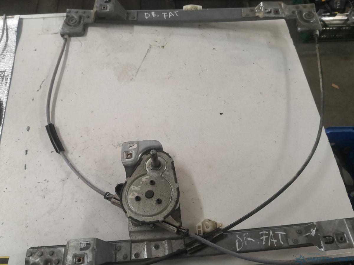 Macara geam electric dreapta fata OPEL COMBO Tour (X12) [ 2012 - > ] OEM 497595080328