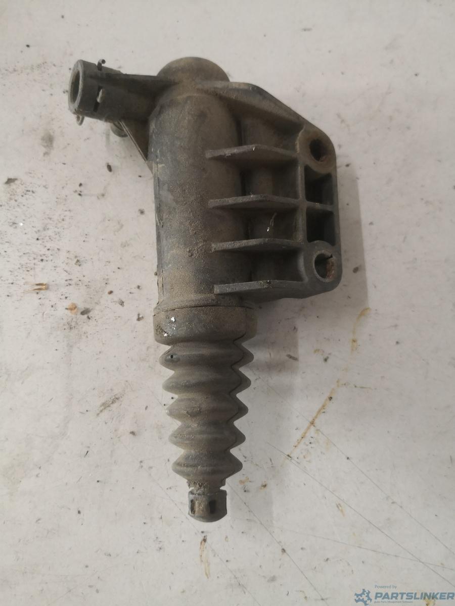 Cilindru receptor ambreiaj OPEL COMBO Tour (X12) [ 2012 - > ] OEM 55227259 – foto 2