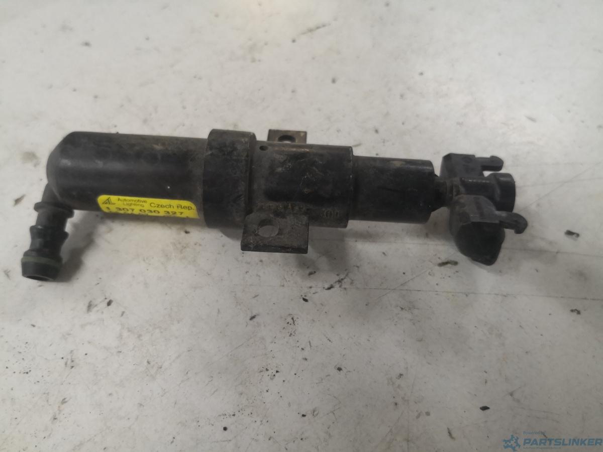 Pompa spalator far stanga fata VOLKSWAGEN GOLF V (1K1) [ 2003 - 2009 ] OEM 1307030327