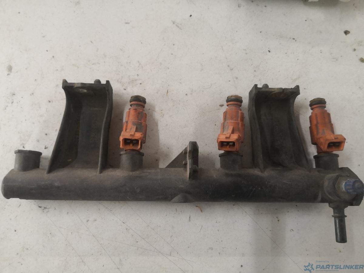 Rampa injectoare VOLKSWAGEN GOLF V (1K1) [ 2003 - 2009 ] OEM F02869f