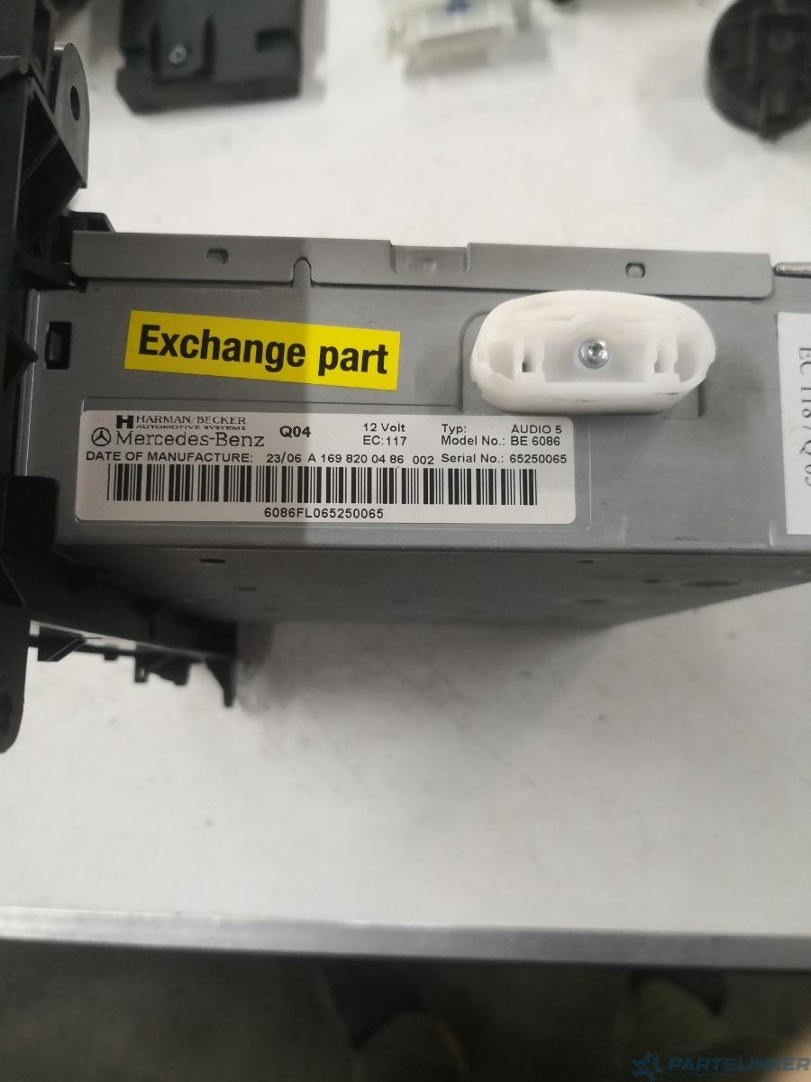 CD player auto MERCEDES-BENZ B-CLASS (W245) [ 2005 - 2011 ] OEM A1698200486 – foto 3