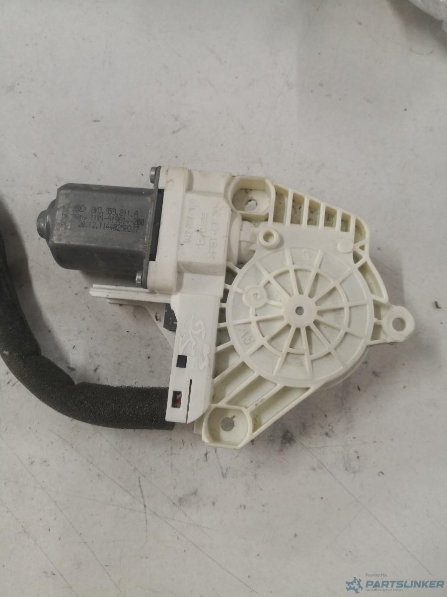 Motoras macara geam stanga spate SKODA SUPERB (3T4) [ 2008 - 2015 ] OEM 8k0959811a