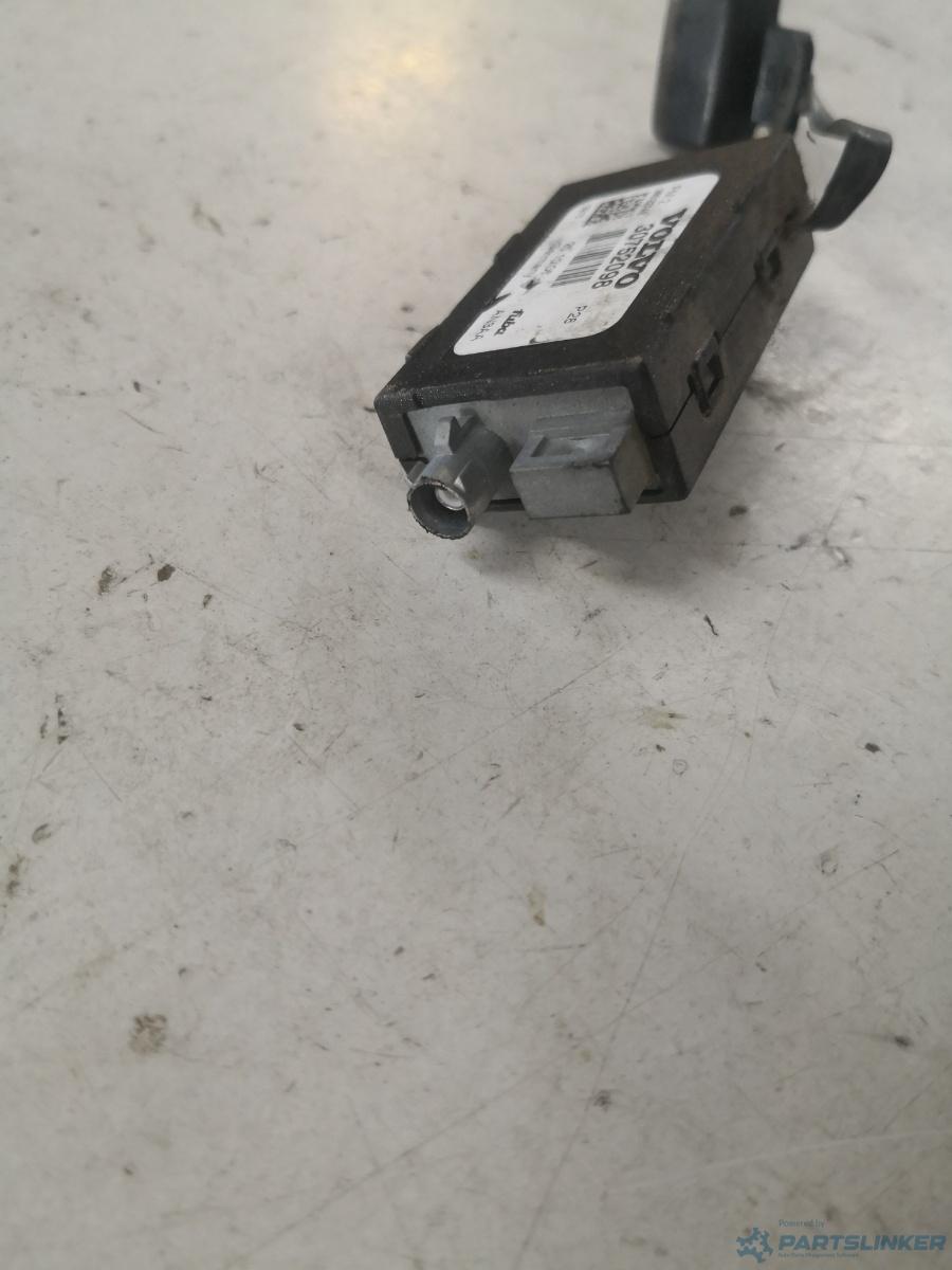 Amplificator antena VOLVO XC90 I (275) [ 2002 - 2015 ] OEM 30752098 – foto 2