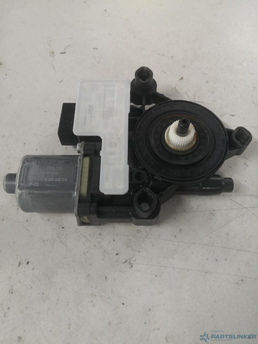 Motoras macara geam stanga spate AUDI (FAW) A3 III (8VS, 8VM) [ 2014 - > ] OEM 5q0959811