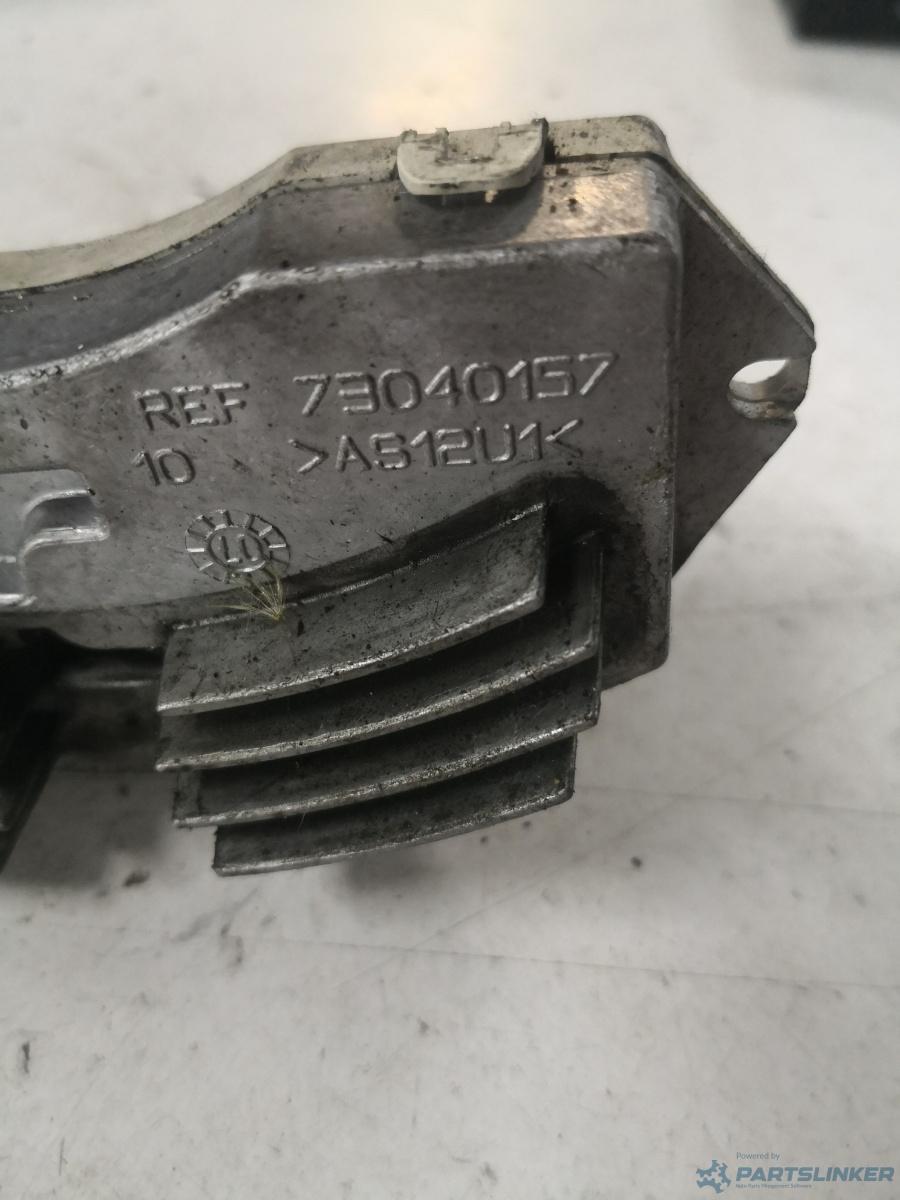 Rezistenta trepte BMW 3 V Coupe (E92) [ 2005 - 2013 ] OEM 73040157 – foto 2