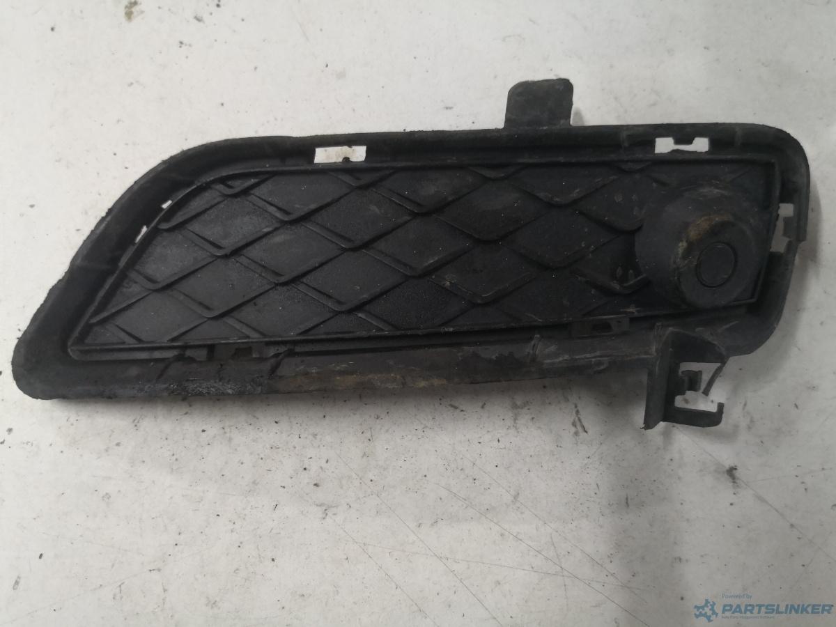 Grila bara cu senzor dreapta fata BMW X3 II (F25) [ 2010 - 2017 ] xDrive 20 d (N47 D20 C) 120KW|163HP