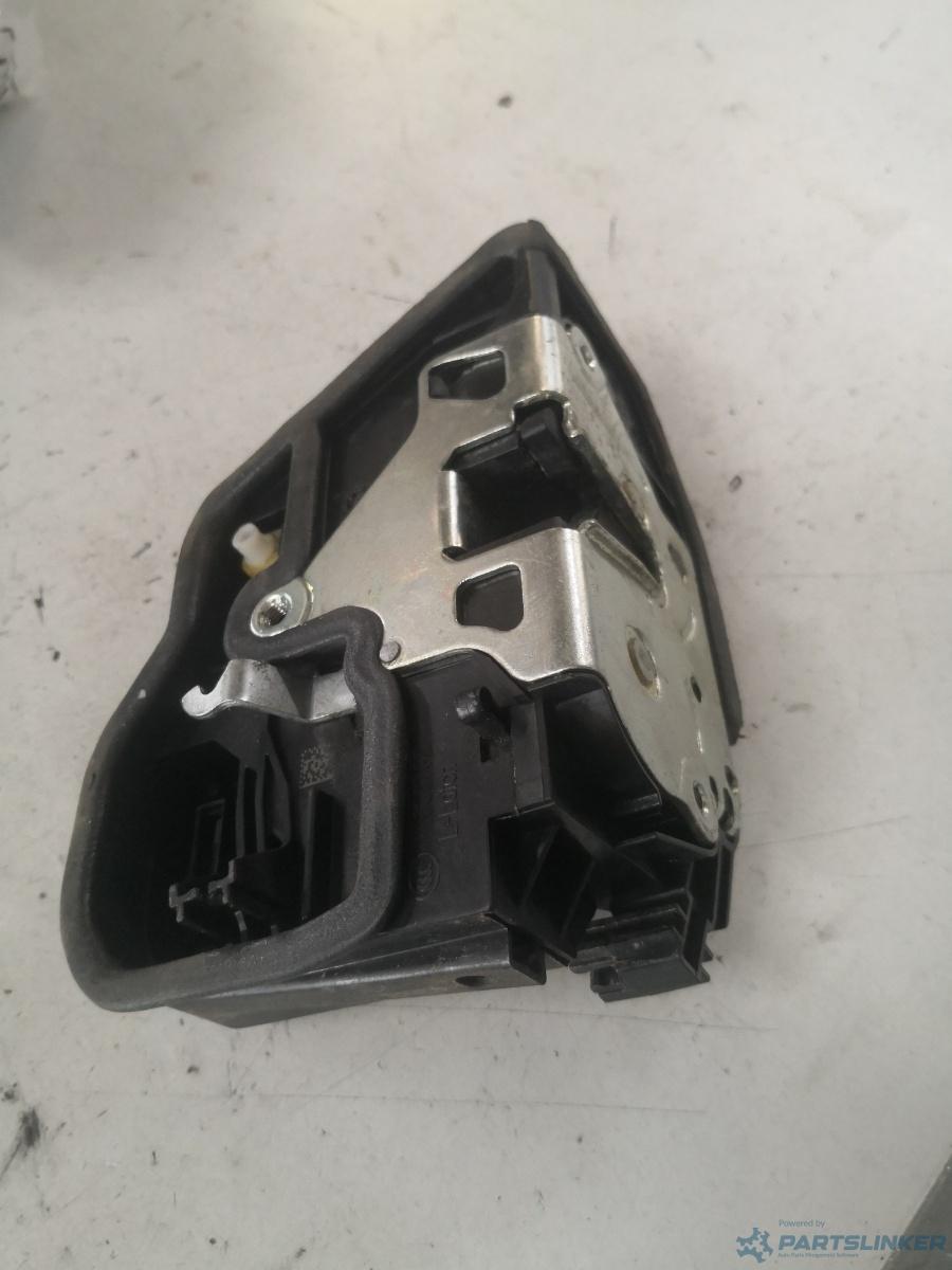 Broasca usa dreapta spate BMW X3 (E83N) [ 2003 - 2011 ] xDrive 20 d (N47 D20 C) 120KW|163HP OEM 7276674