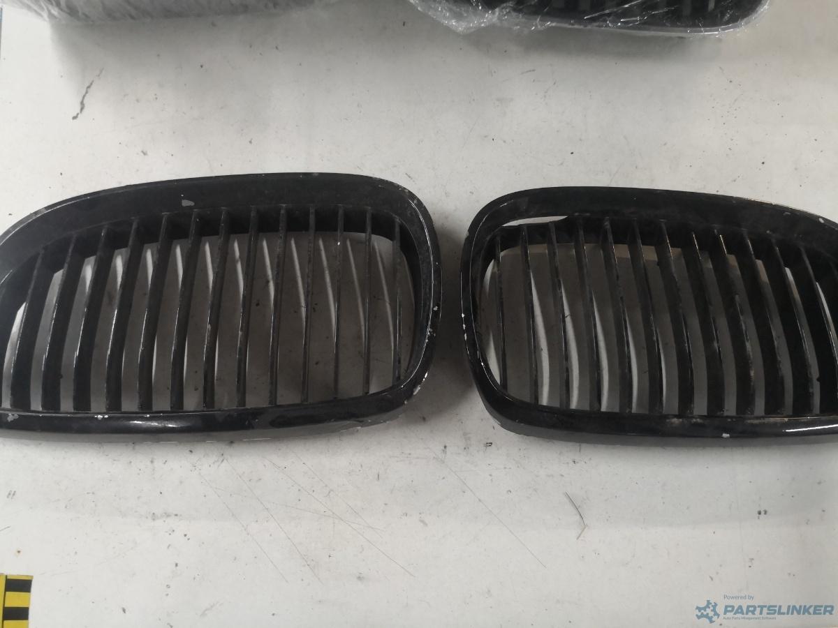 Grila bara BMW 3 V Touring (E91) [ 2004 - 2012 ]
