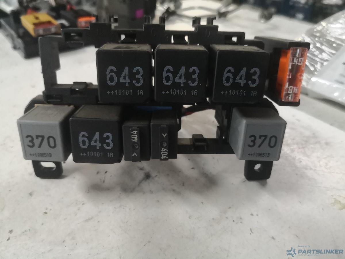 Panou releu AUDI A6/S6 III Saloon (4F2, C6) [ 2004 - 2011 ] OEM 4f0937503