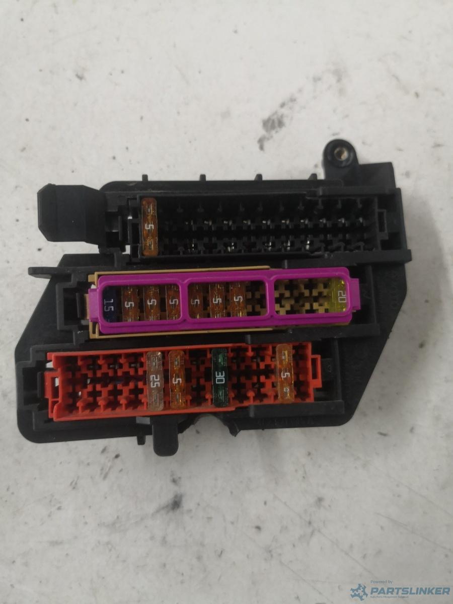 Panou sigurante AUDI A6/S6 III Saloon (4F2, C6) [ 2004 - 2011 ] OEM 4f2971845a