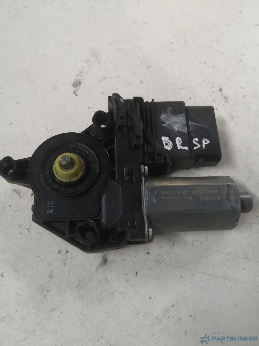 Motoras macara geam dreapta spate VOLKSWAGEN TOURAN (1T1, 1T2) [ 2003 - 2010 ] OEM 0130821566