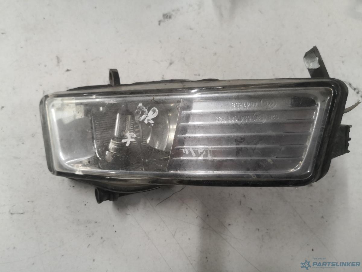 Far ceata  dreapta fata AUDI A6/S6 III Saloon (4F2, C6) [ 2004 - 2011 ] OEM A0473588