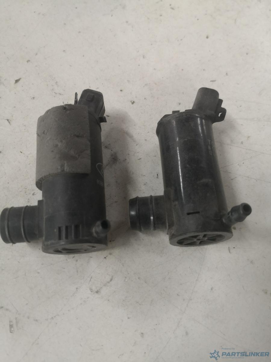 Pompita lichid parbriz TOYOTA AVENSIS (_T22_) [ 1997 - 2003 ] OEM 8533033020