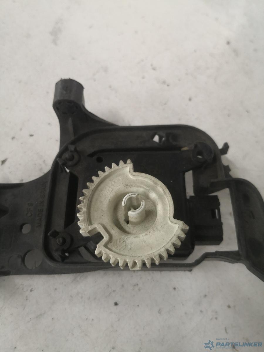 Motoras clapeta aeroterma SEAT IBIZA III (6K1) [ 1999 - 2002 ] OEM 309368300c – foto 2