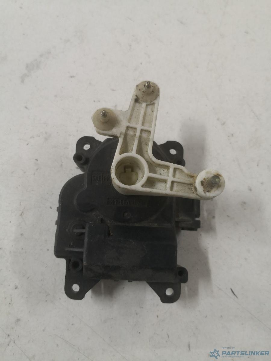 Motoras clapeta aeroterma TOYOTA YARIS (_P1_) [ 1999 - 2005 ] OEM 0637007900 – foto 2