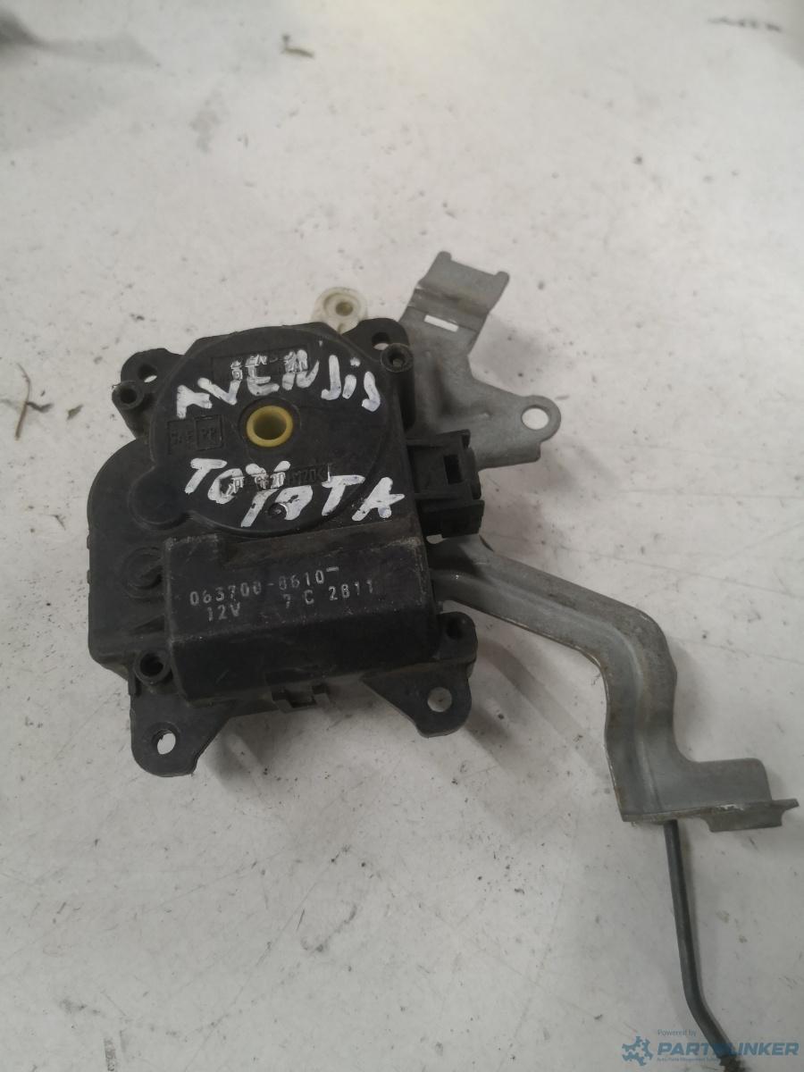 Motoras clapeta aeroterma TOYOTA AVENSIS VERSO (_M2_) [ 2001 - 2011 ] OEM 0637008610