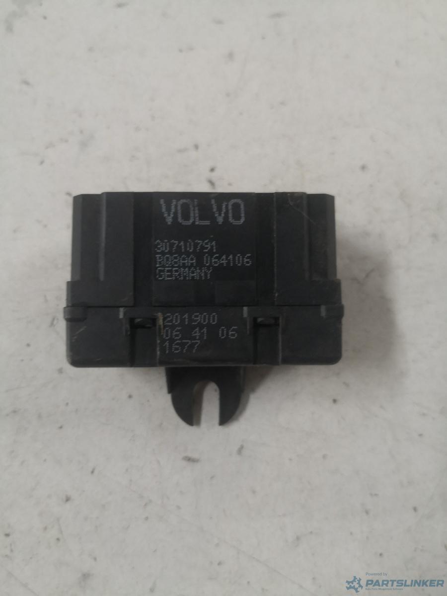 Modul incalzire scaun  dreapta fata VOLVO XC90 I (275) [ 2002 - 2015 ] OEM 30710791