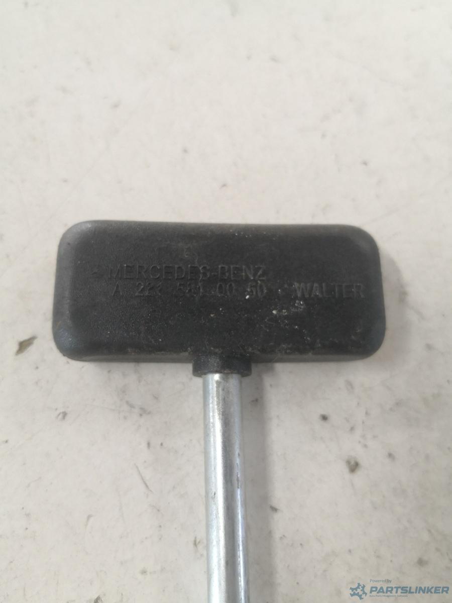 Demontare frana de parcare  MERCEDES-BENZ S-CLASS II (W221, C215) [ 2005 - 2013 ] OEM A2215810050 – foto 2