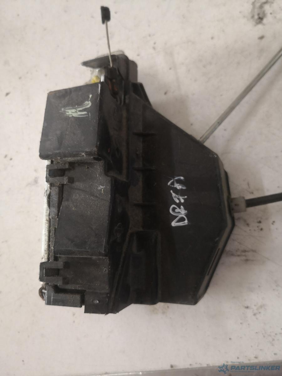 Broasca usa dreapta fata VOLKSWAGEN GOLF IV (1J1) [ 1997 - 2007 ]