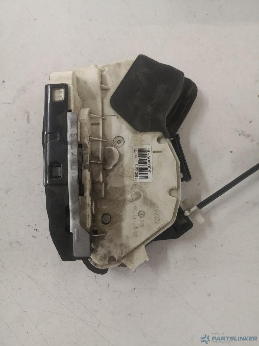 Broasca usa dreapta spate VOLKSWAGEN POLO (6R, 6C) [ 2009 - > ] OEM 5k4839016f – foto 2