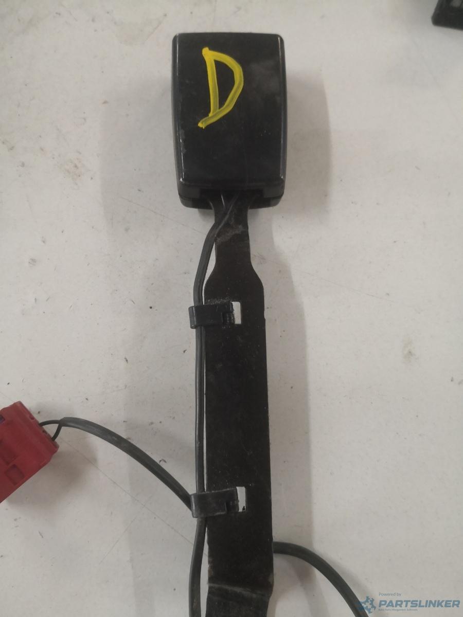 Pretensionare  dreapta fata SKODA ROOMSTER (5J) [ 2006 - 2015 ]