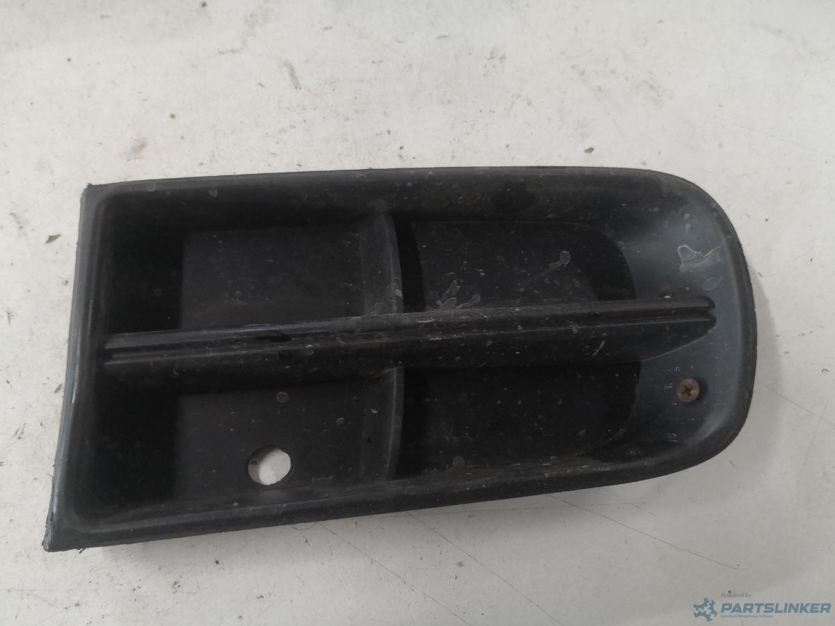 Grila bara SKODA ROOMSTER (5J) [ 2006 - 2015 ] OEM 5j0807681