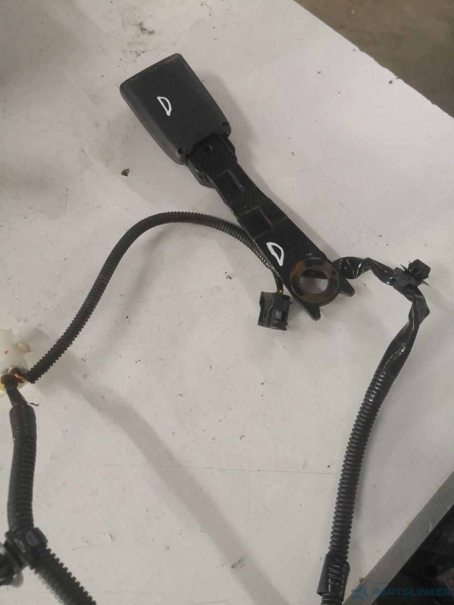 Pretensionare  dreapta fata TOYOTA RAV 4 III (_A3_) [ 2005 - 2013 ] – foto 2