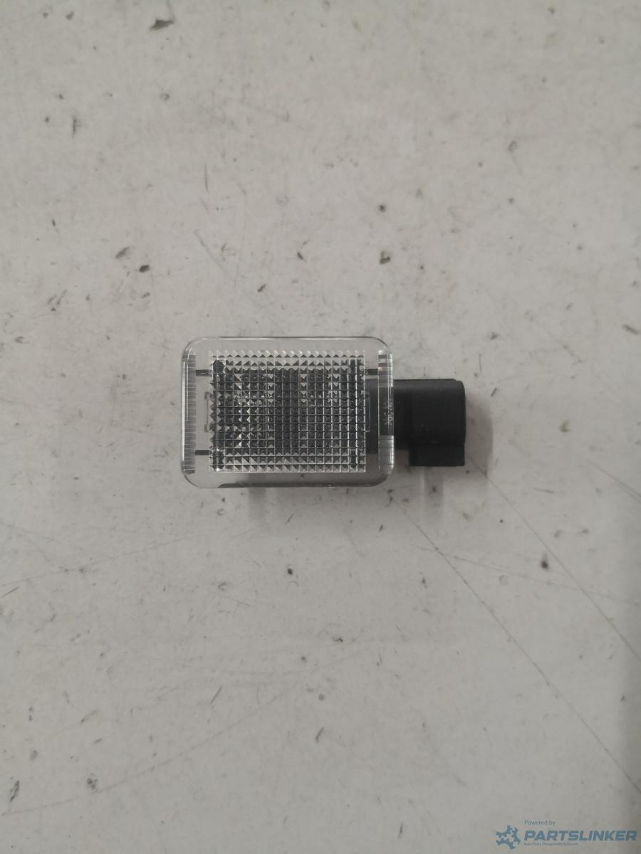 Lampa usa VOLVO XC60 (156) [ 2008 - > ] OEM 30722729