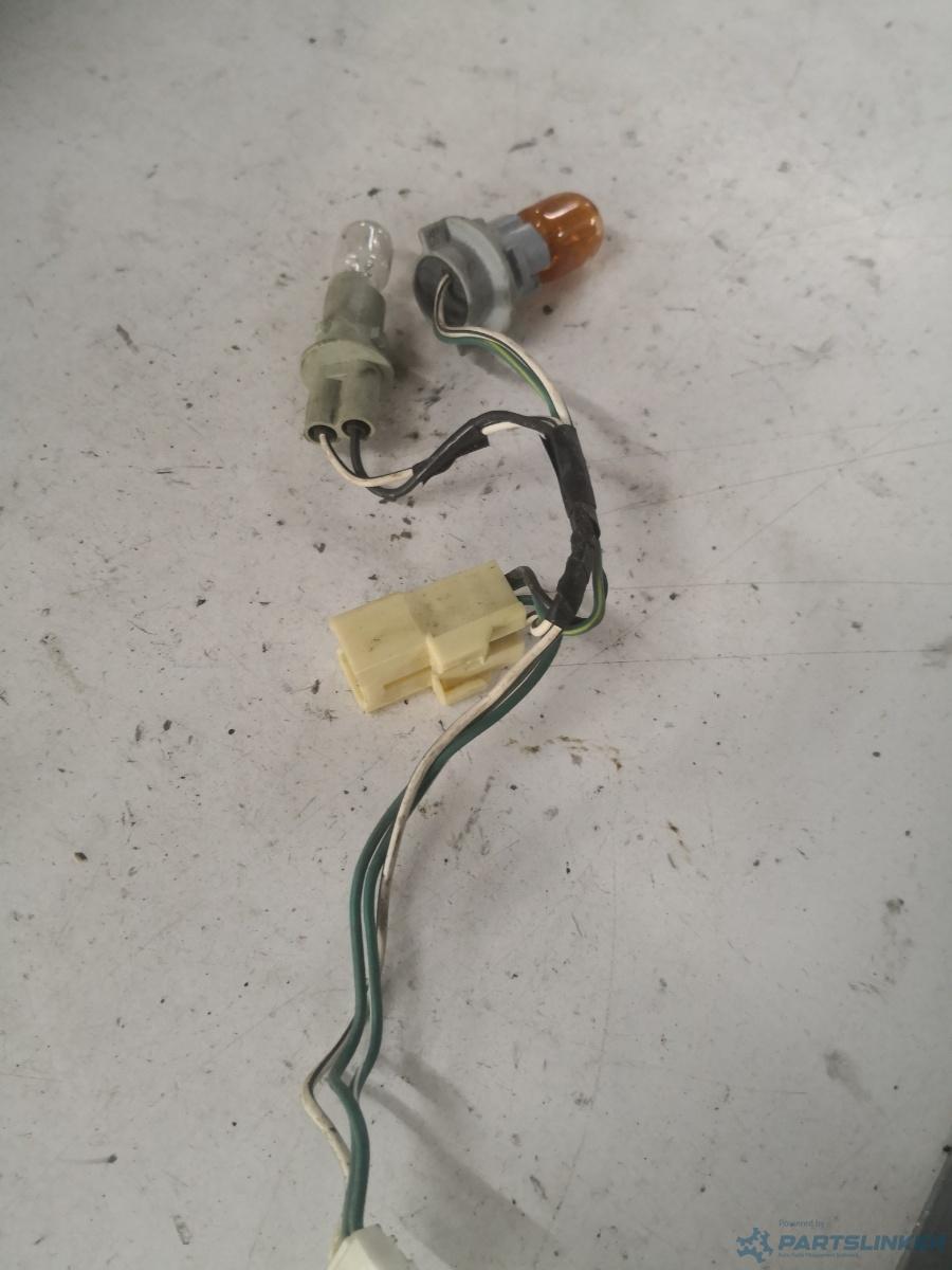 Soclu far / stop TOYOTA RAV 4 III (_A3_) [ 2005 - 2013 ]