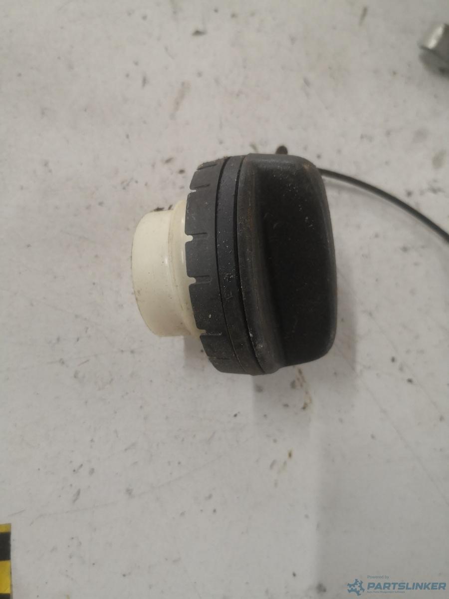 Capac / Buson rezervor TOYOTA RAV 4 III (_A3_) [ 2005 - 2013 ] – foto 2