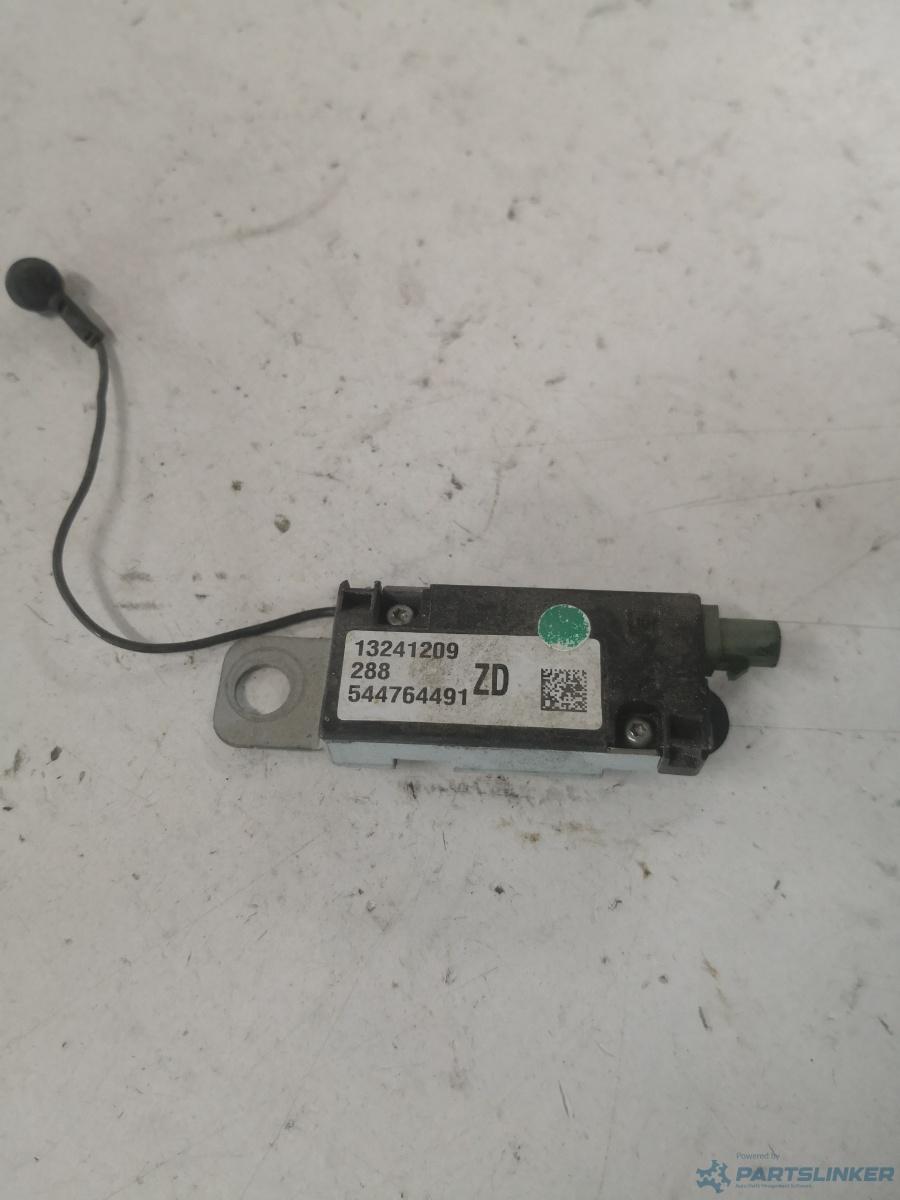 Amplificator antena OPEL INSIGNIA (G09) [ 2008 - 2017 ] OEM 13241209