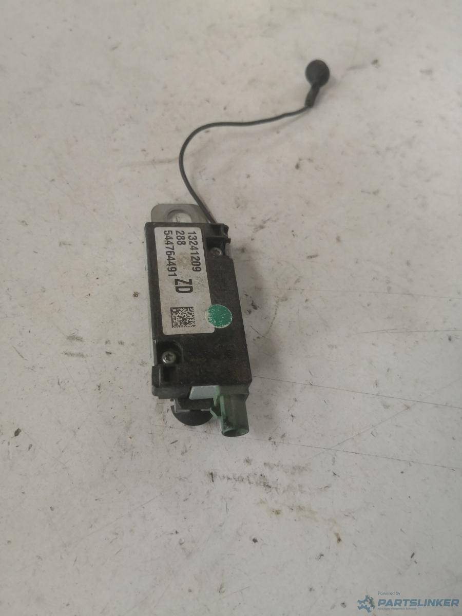 Amplificator antena OPEL INSIGNIA (G09) [ 2008 - 2017 ] OEM 13241209 – foto 2