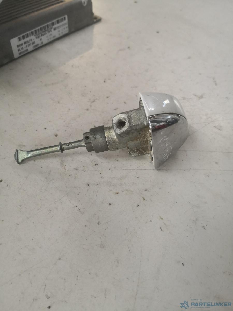 Butuc usa stanga fata KIA SPORTAGE (QL, QLE) [ 2015 - > ] OEM 4a9lh1