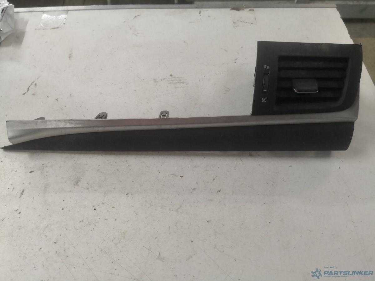 Guri ventilatie dreapta fata LEXUS CT (ZWA10_) [ 2010 - > ]